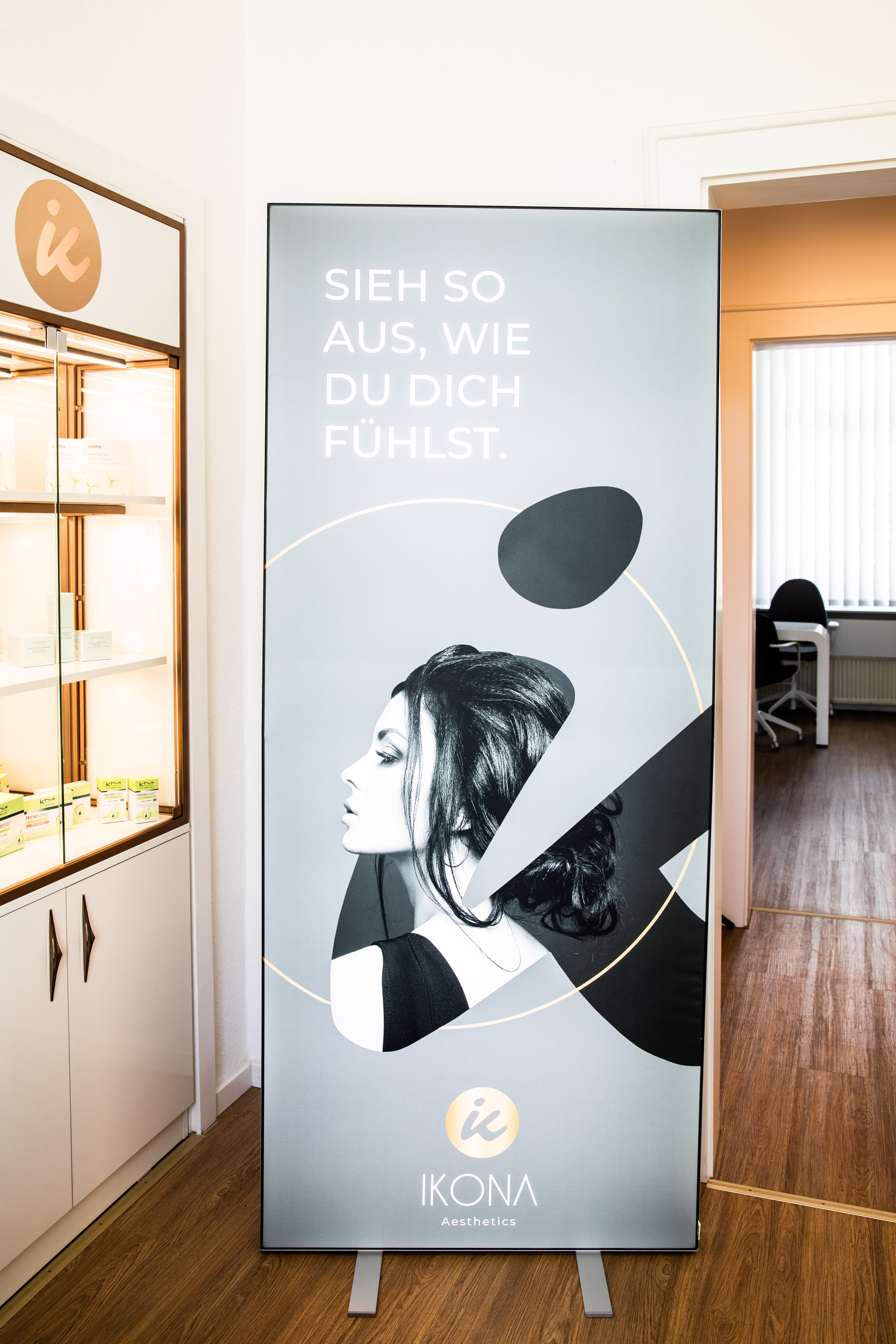 IKONA – Empfangsbereich